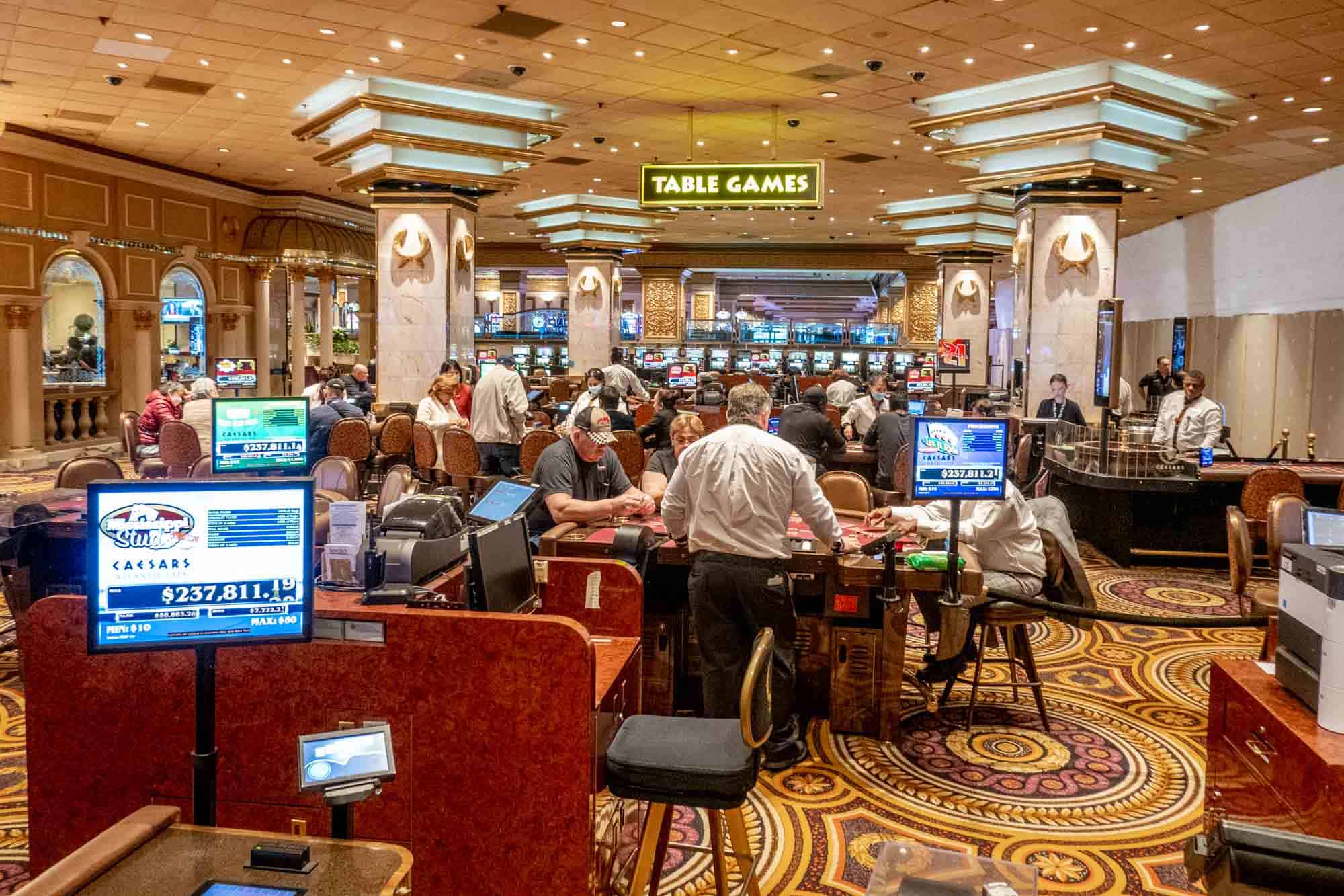 Slot Oyunlarında Duygusal Bağlar: Kazanmanın Psikolojisi